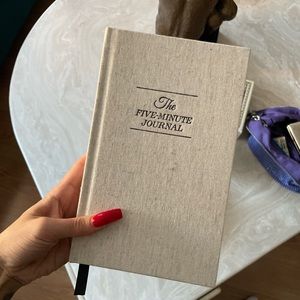 SOLD Five minute journal